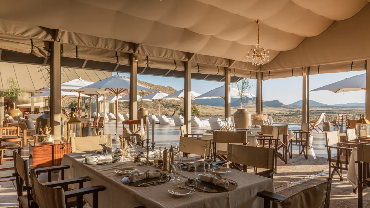 Restaurant in Lodge - Namibia